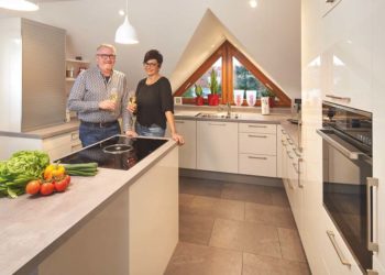 Ein Küchentraum in Magnolie