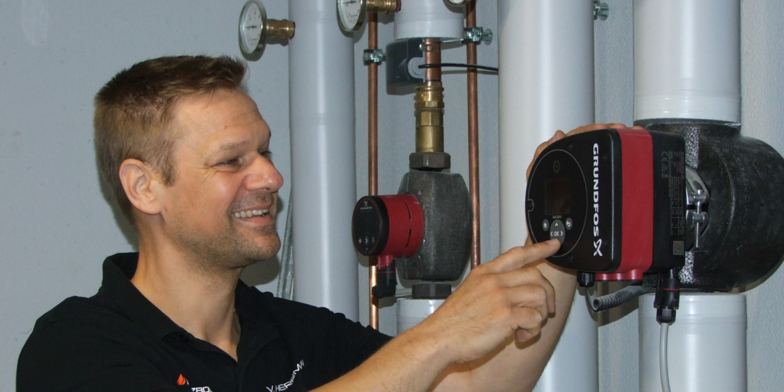 Im Kundendienst: Volker Herrmann